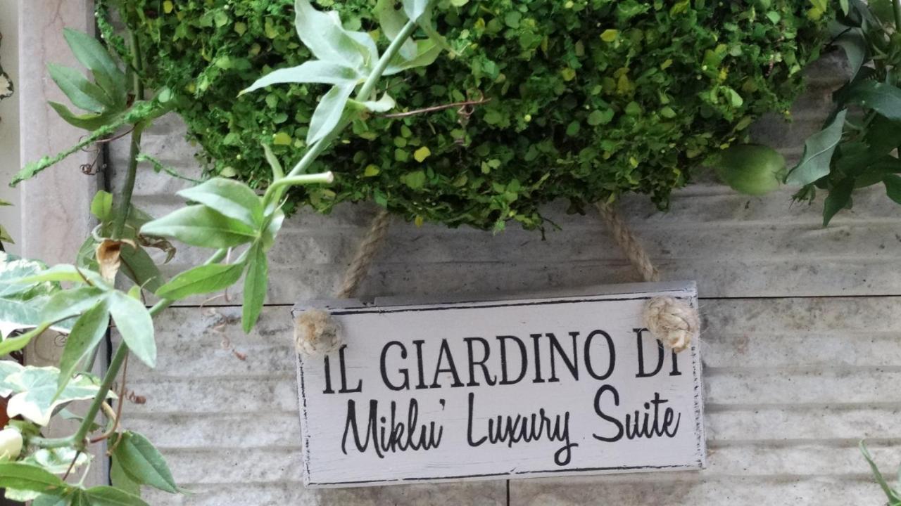 Miklu Luxury Suite Lecce Exterior photo